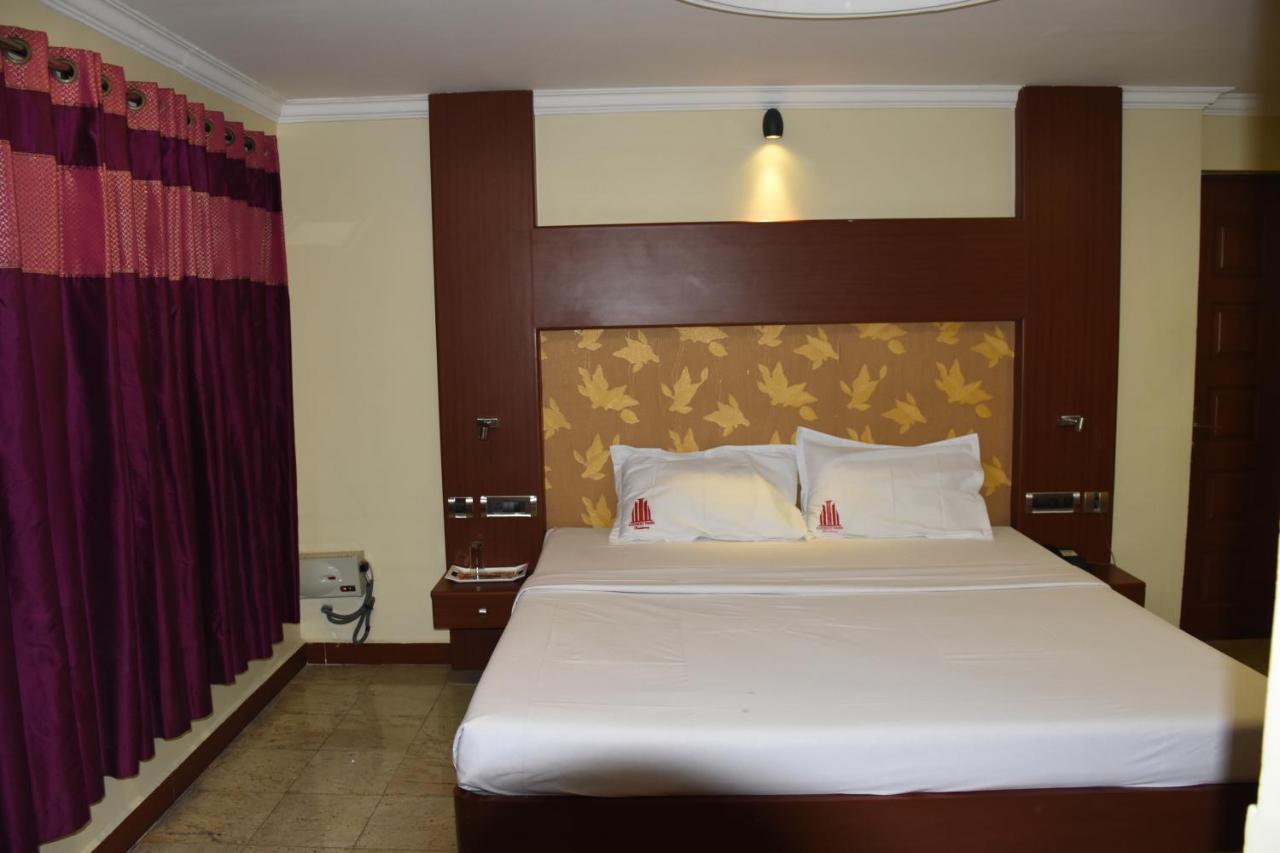 Everestparkresidency Hotel Tiruchirappalli Exterior photo