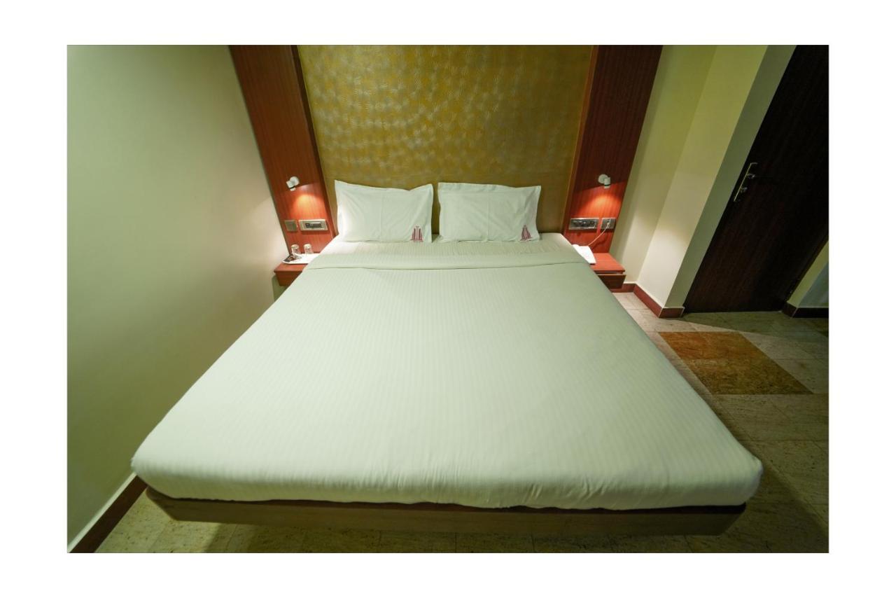 Everestparkresidency Hotel Tiruchirappalli Exterior photo
