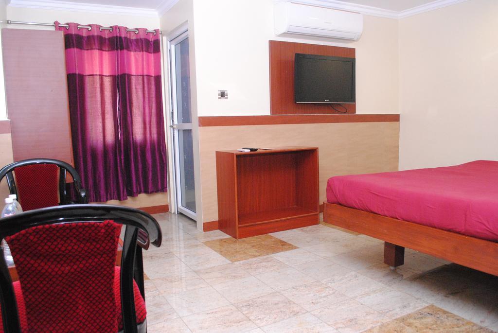 Everestparkresidency Hotel Tiruchirappalli Room photo